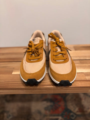 Nike Waffle Debut Sneaker 7.5