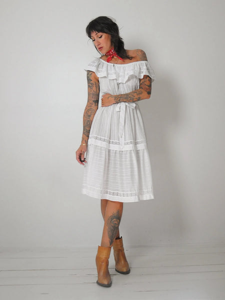 1970's Off Shoulder Cotton Dress