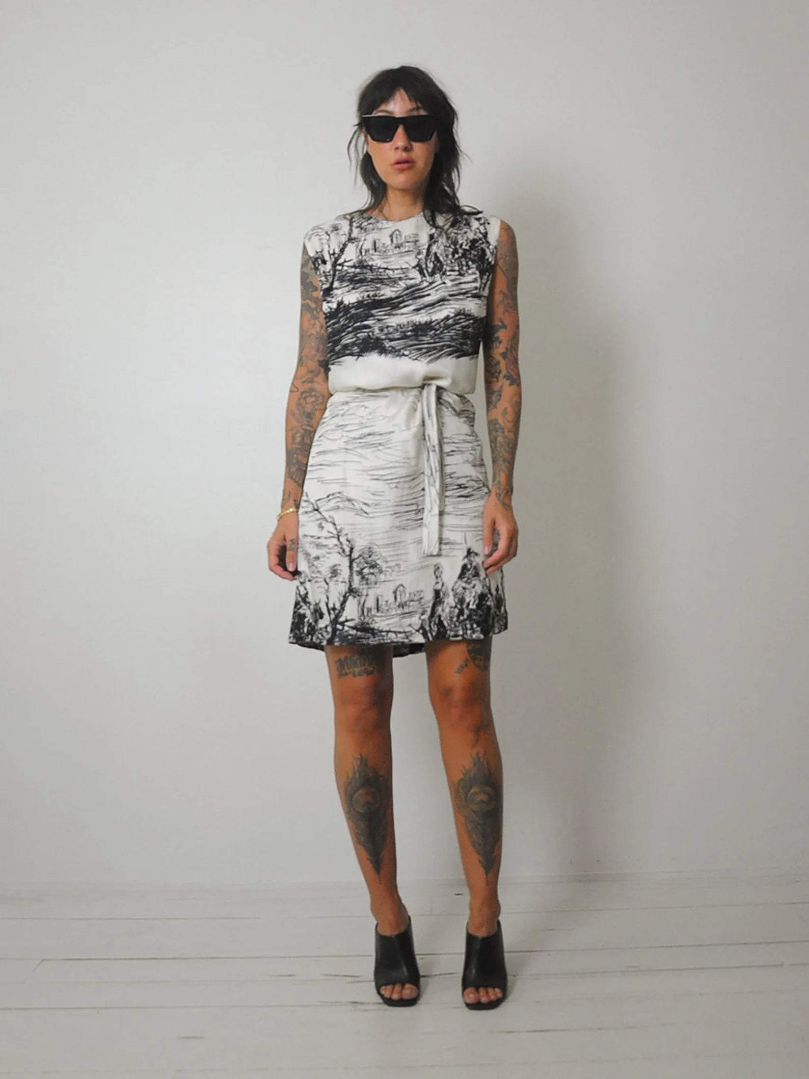 1960's Pastoral Sketch Silk Dress