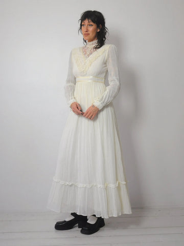 1970's Gunne Sax Ivory Dress