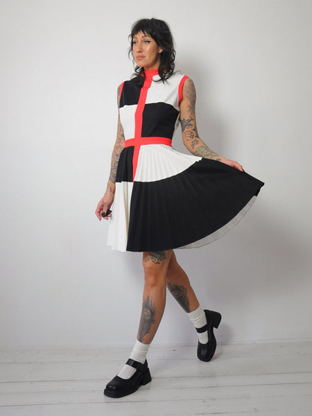 1960's Checkered Pleated Dress