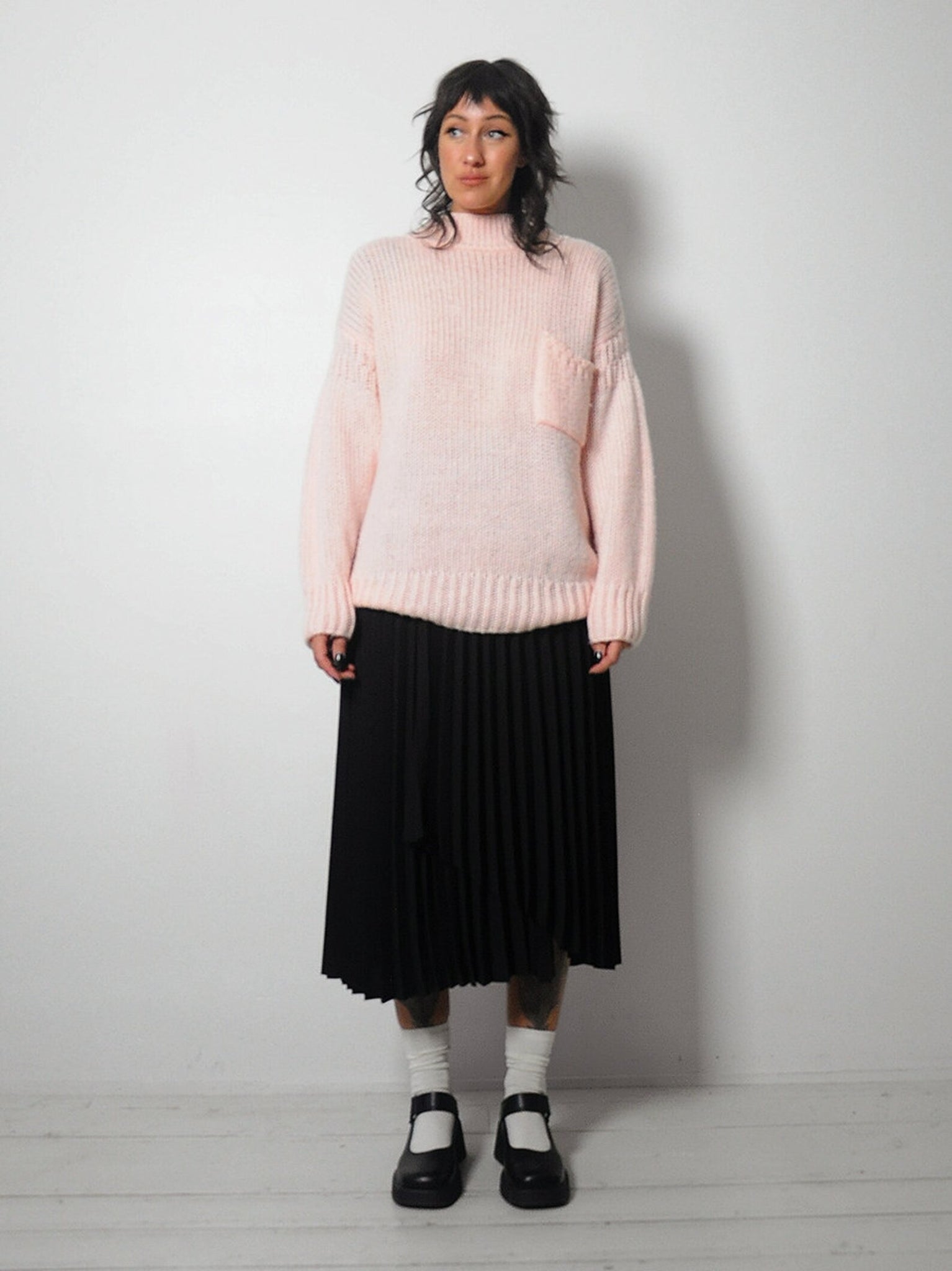 1980's Pastel Pink Ribbed Sweater