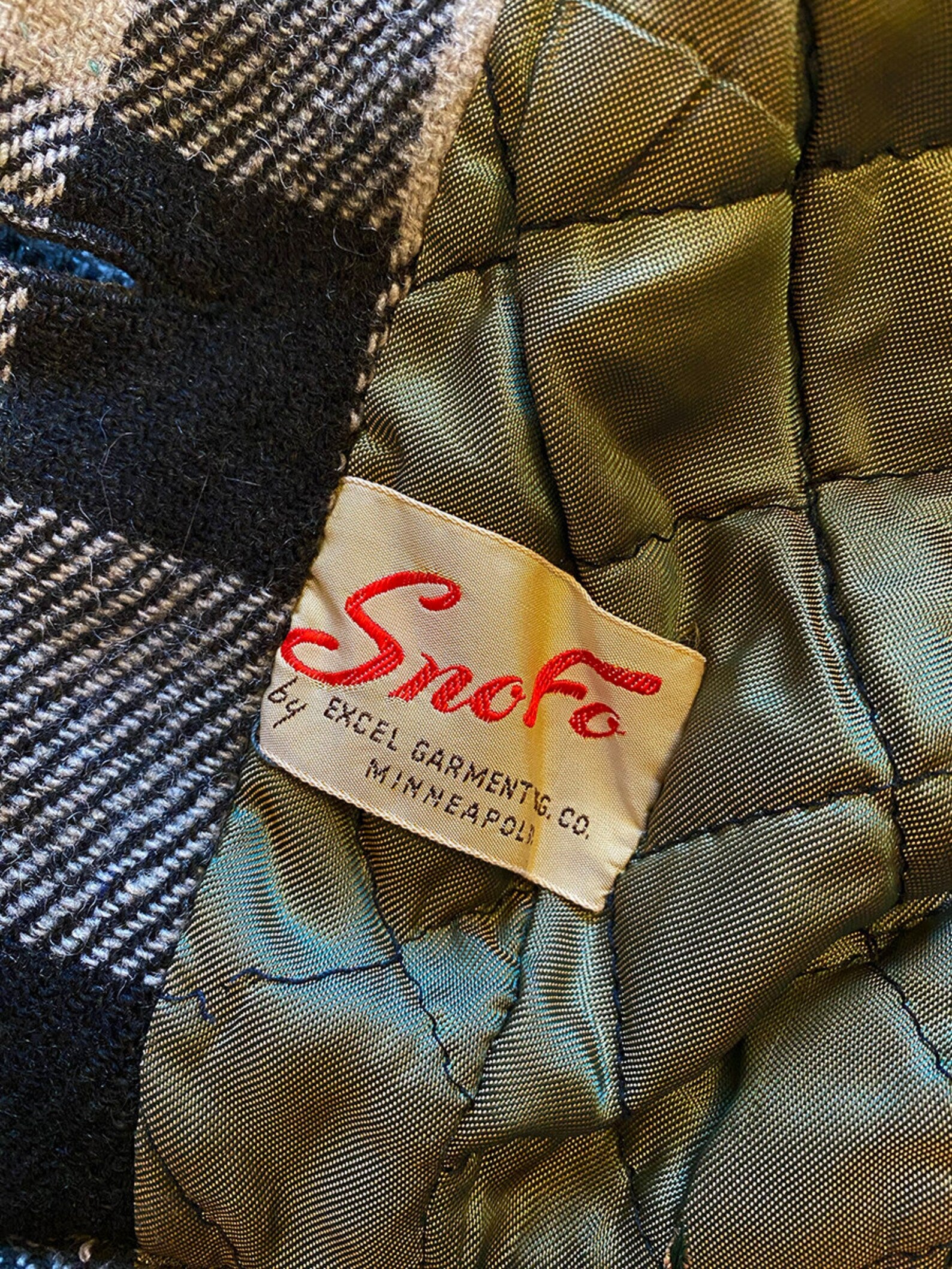 1940's Sno Fo Plaid Wool Jacket