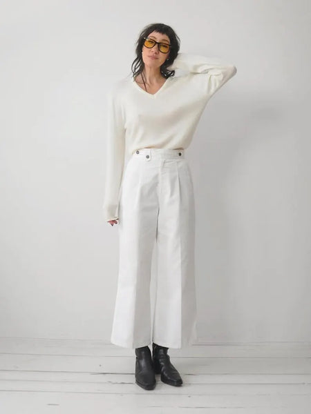 1970's Minimal V-neck Sweater