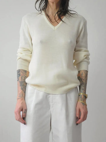 1970's Minimal V-neck Sweater