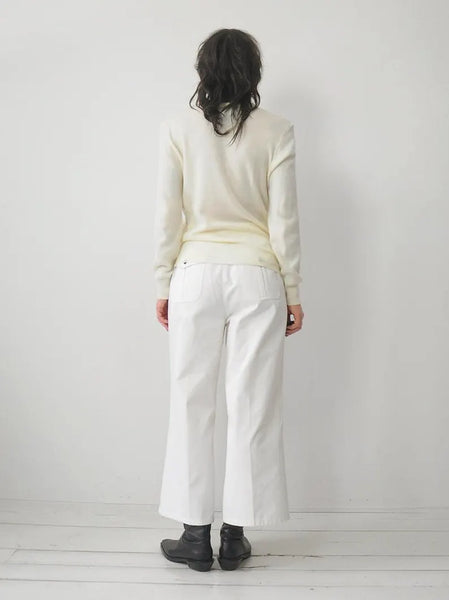 1970's Minimal V-neck Sweater