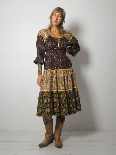 1970's Calico Prairie Floral Dress