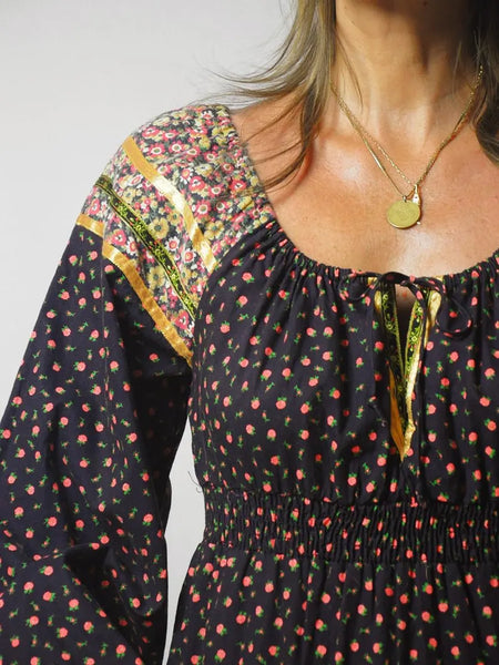 1970's Calico Prairie Floral Dress