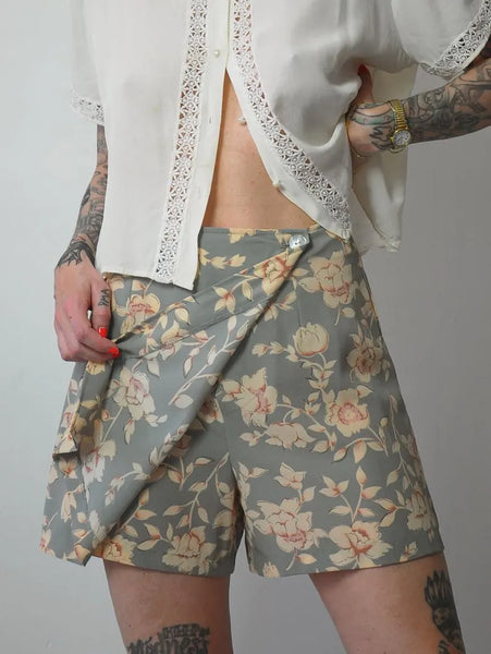 90's Floral Mini Skort
