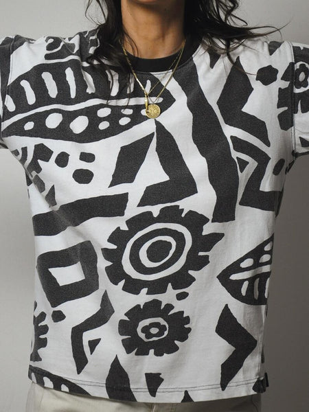 90's Abstract Print Tshirt