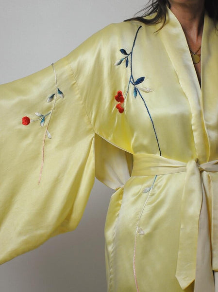 50's Satin Embroidered Kimono Robe