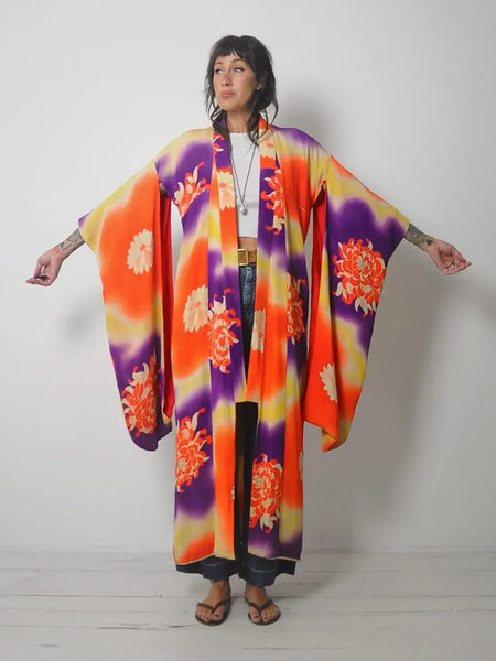 1940's Silk Spider Mum Kimono