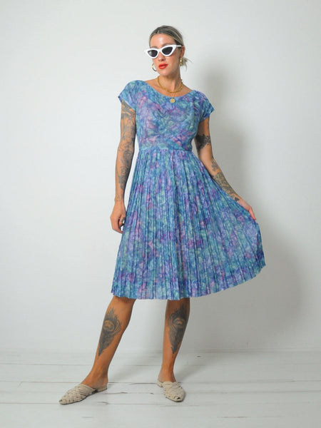1950's Abstract Print Pleat Dress