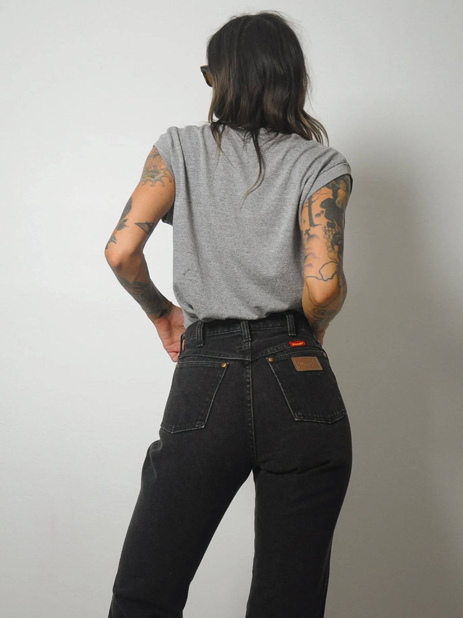 Black Wrangler Jeans 28x30.5 – NOIROHIO VINTAGE