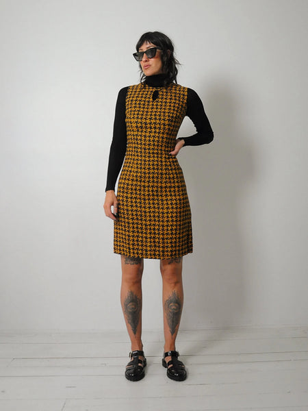 1960's Woven Houndstooth Wiggle Dress
