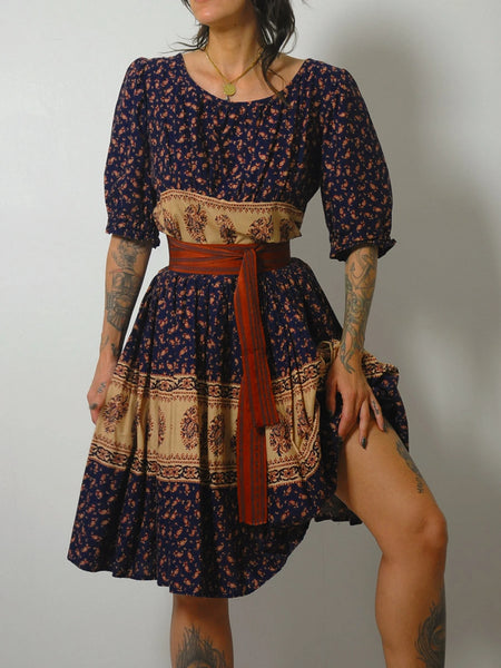 1970's Paisley Puff Sleeve Dress