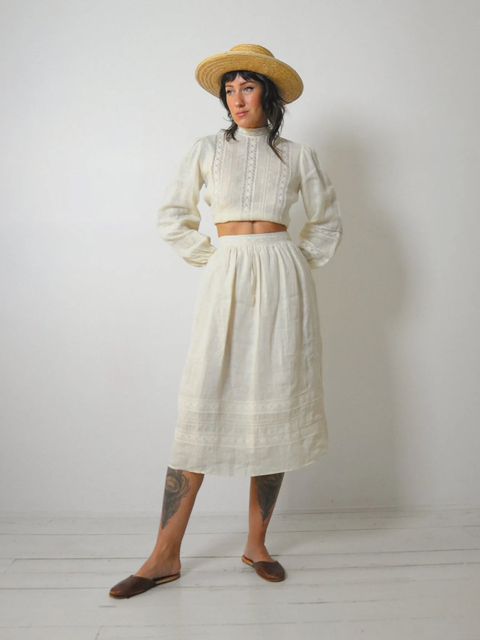 1970's Linen Lace 2 Piece Skirt Set