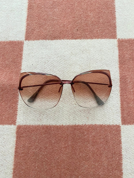 1970's Foster Grant Ombre Sunglasses