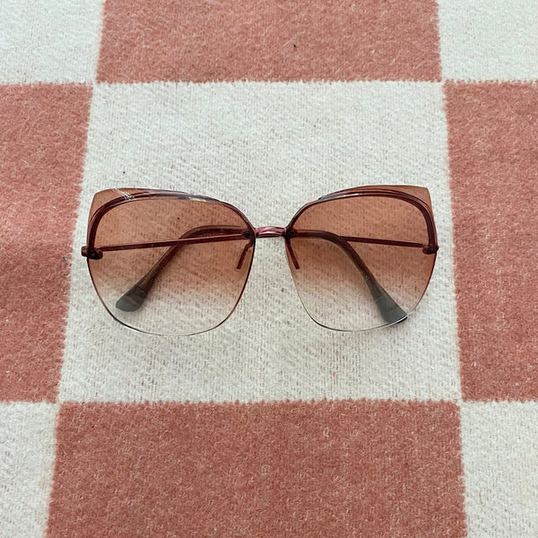 1970's Foster Grant Ombre Sunglasses