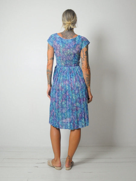 1950's Abstract Print Pleat Dress