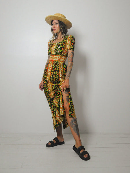 1970's Corset Tie Floral Dress