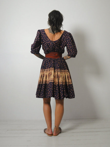 1970's Paisley Puff Sleeve Dress
