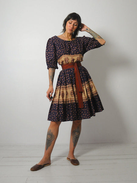 1970's Paisley Puff Sleeve Dress