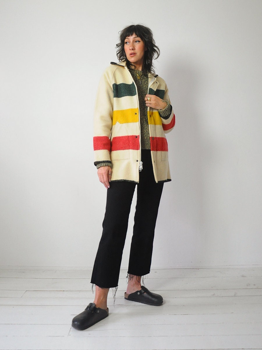 Woolrich Hooded Blanket Coat – NOIROHIO VINTAGE